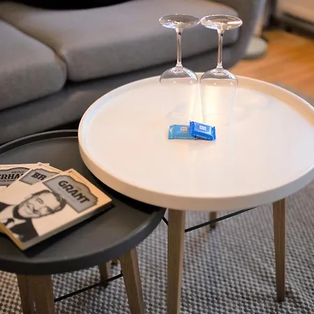 Apartment Luxus-apartment Im Herzen Von - Kostenloser Parkplatz In Videouberwachter Tiefgarage
